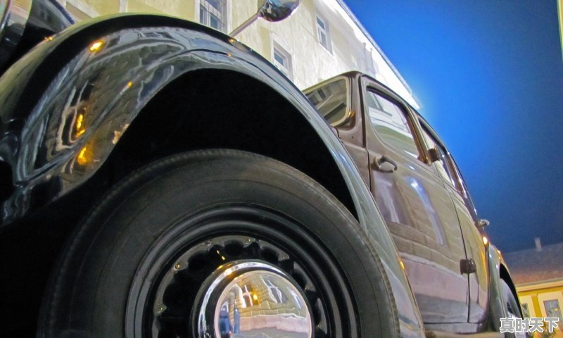 1、如何鉴定二手车车内是否重新喷漆，二手车各部位的灯光效果 - 真时天下