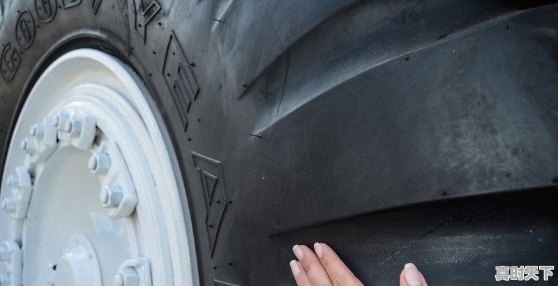 1、买的二手车才开轮胎就爆胎_二手轮胎能换不 - 真时天下