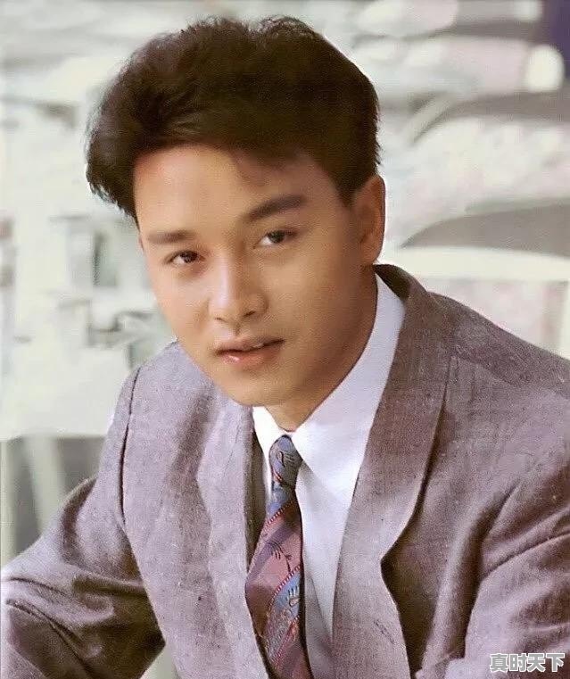 1、变形金刚三擎天柱玩具如何变形,变形金刚最新电影里的擎天柱玩具 - 真时天下