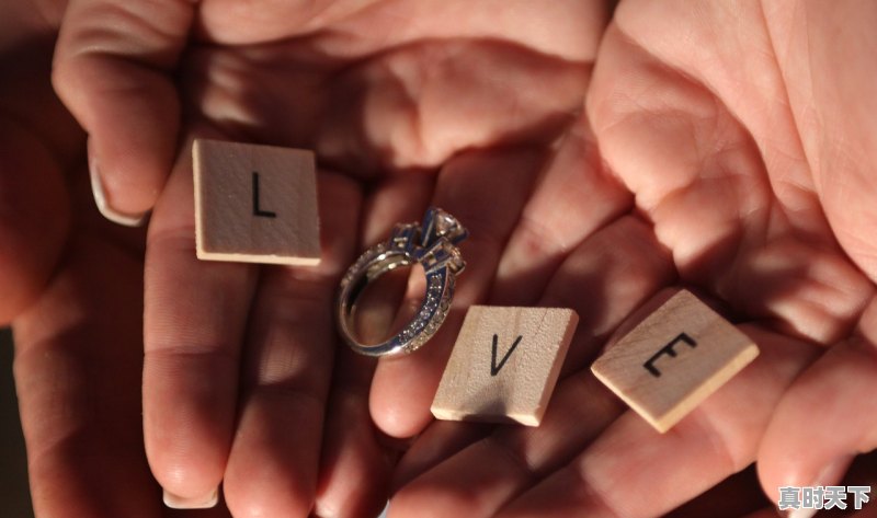 1、铯与银子的区别，今日铯价格 - 真时天下