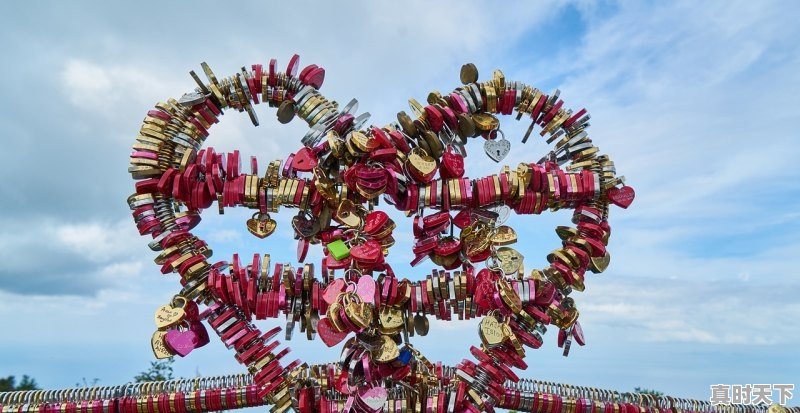 1、好玩的手机游戏排行榜前十名是哪些_2018手游排行榜前十名是哪些 - 真时天下