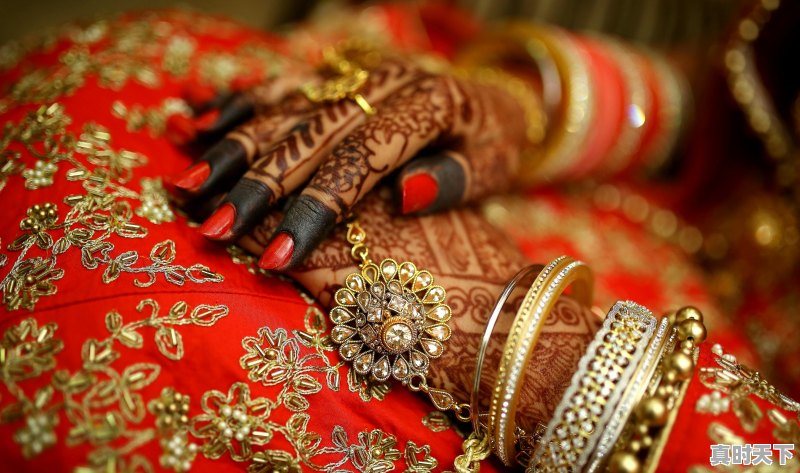 1、上海哪里买金条最划算_去上海哪里买黄金最便宜 - 真时天下