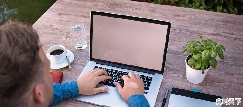 1、有没有好看的热血带点恋爱的动漫，热血 恋爱的动漫推荐电影叫什么来着啊 - 真时天下