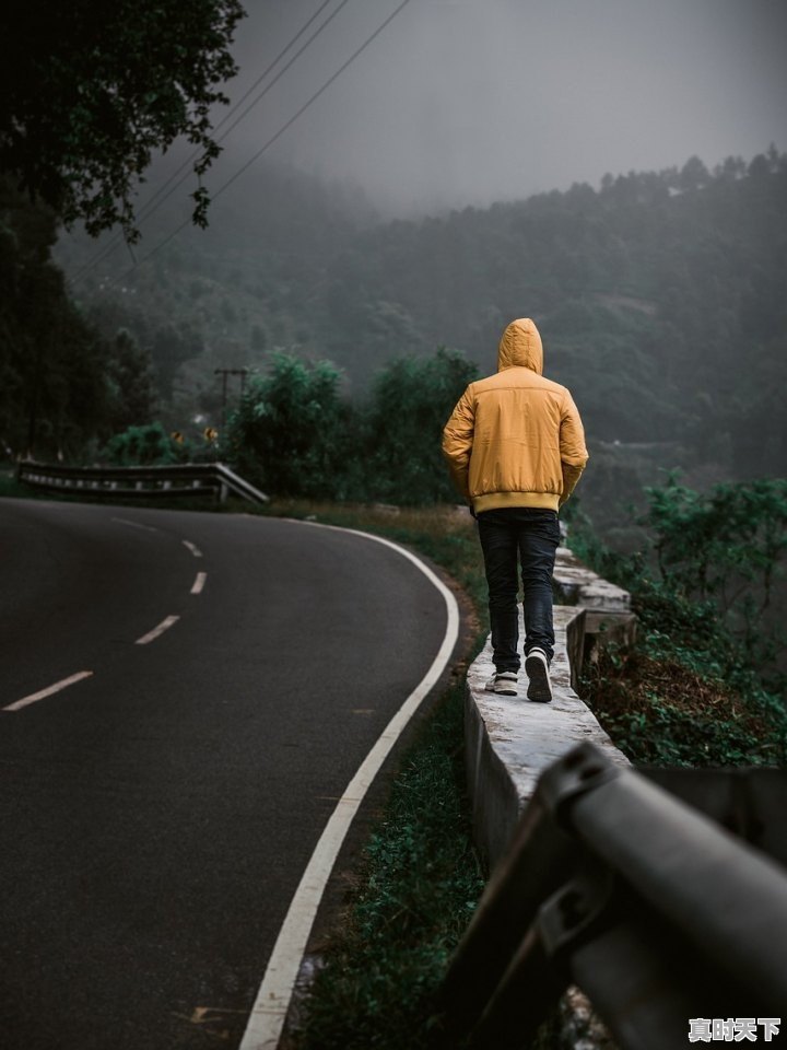 自驾游环秦岭路线怎么走 - 真时天下