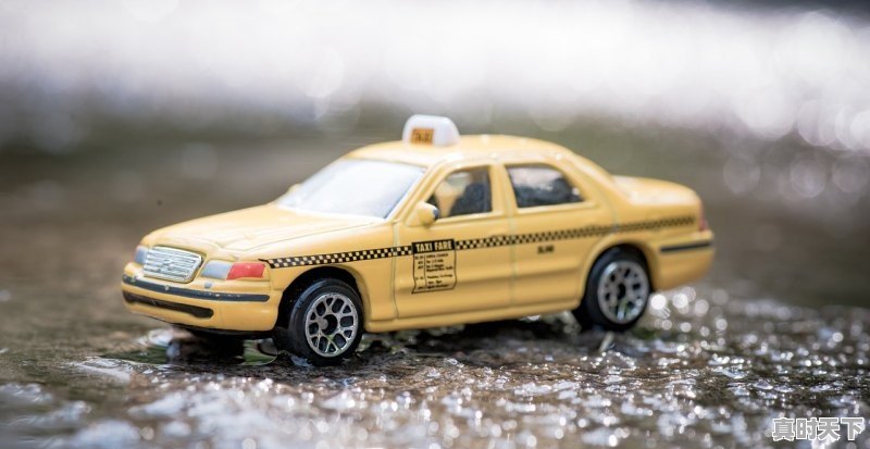 买新能源车的朋友，充电费贵吗？外面充电容易吗 - 真时天下