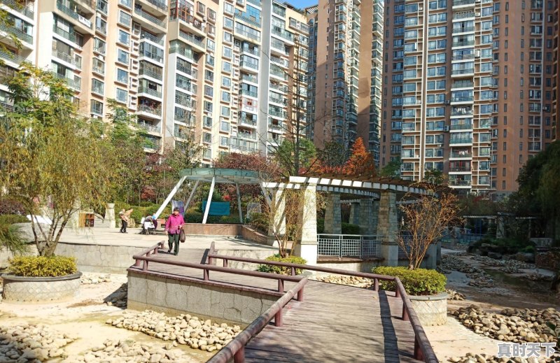 在贵阳恒大、碧桂园、华润、融创4大品牌楼盘,各自优缺点如何 - 真时天下