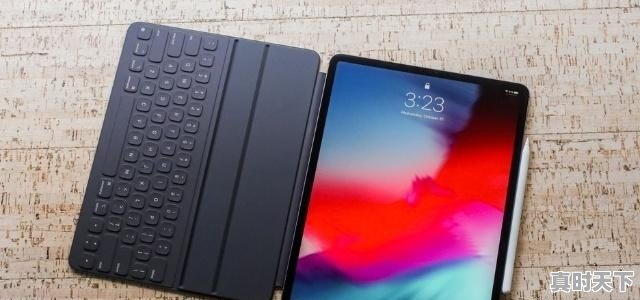 Surface Pro 4和iPad Pro相比哪个更适合做课堂笔记？为什么 - 真时天下