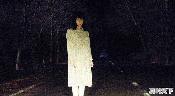 白发绿眼的动漫人物 - 真时天下